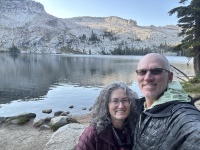 2024-08-29-Yosemite-405-hike-to-MayLake-Suzi-Travis.JPG