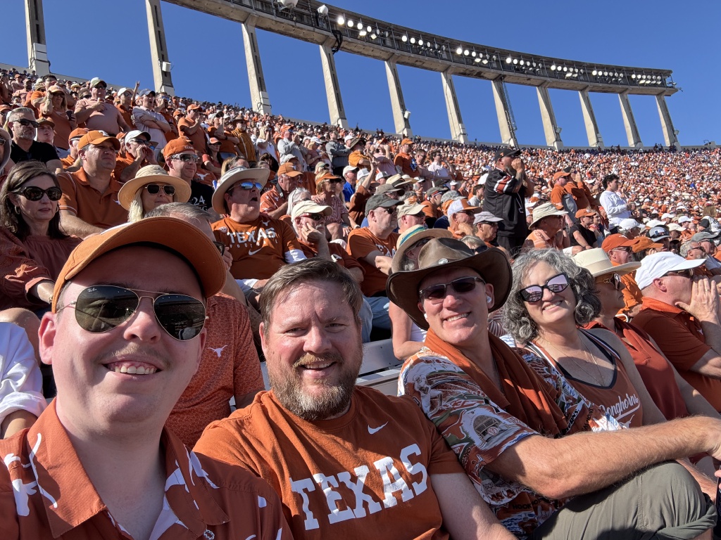 2024/09(September)/UT-Football/1024x768_2024-11-09-UT-Football-78-Andrew-ChrisAusten-Travis-Suzi.JPG