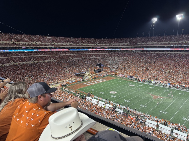 2024-10-19-UT-Football-60-HoverCam.JPG