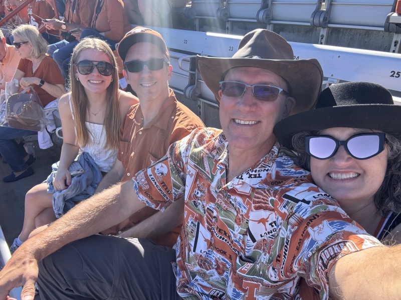 2024/09(September)/UT-Football/800x600_2024-11-23-UT-Football-87-Travis-Suzi-Sydney-Josh.JPG