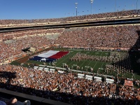 2024-11-23-UT-Football-91-flag.JPG