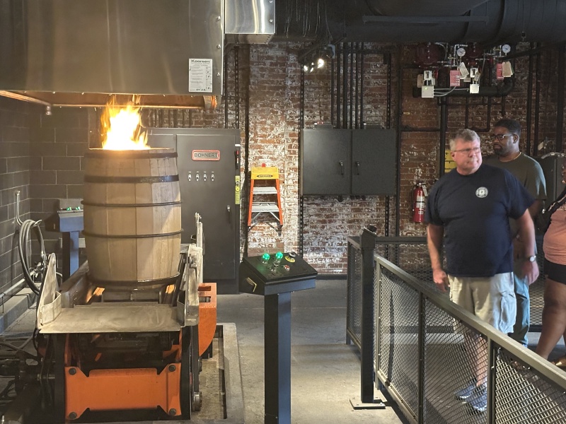 2024/09(September)/VA-SAVD-Louisville-KY/800x600_2024-09-09-VA-SAVD-Louisville-18-Old-Forester-distillery.JPG