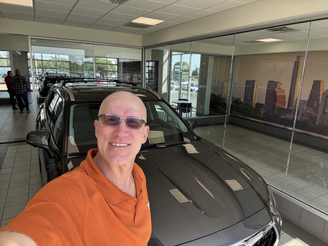 2024-10-10-Toyota-Highlander-new-12-Travis.JPG