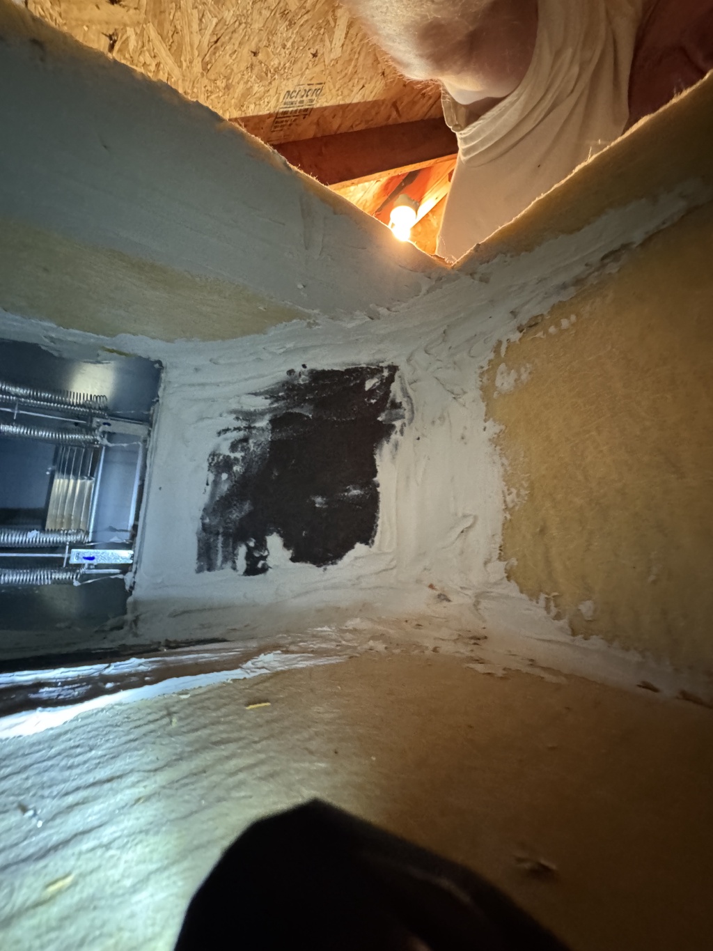 2024/10(October)/AC-replacement-upstairs/1024x768_2024-10-16-Comanche-Upstairs-AC-replacement-18.JPG