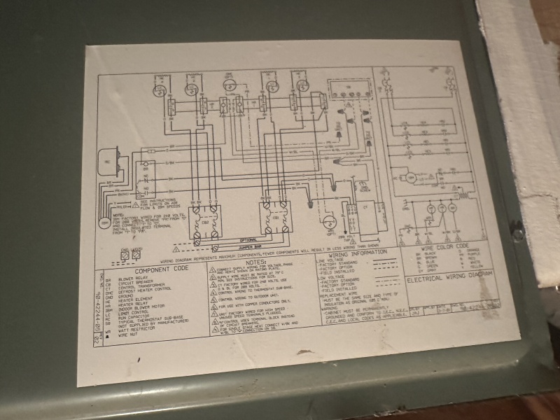 2024/10(October)/AC-replacement-upstairs/800x600_2024-09-16-Comanche-Upstairs-AC-replacement-06.JPG