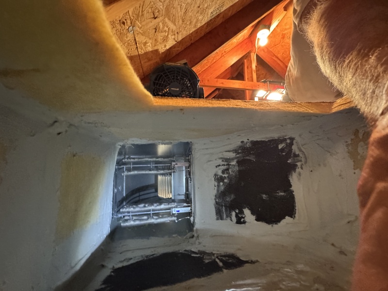 2024/10(October)/AC-replacement-upstairs/800x600_2024-10-16-Comanche-Upstairs-AC-replacement-19.JPG