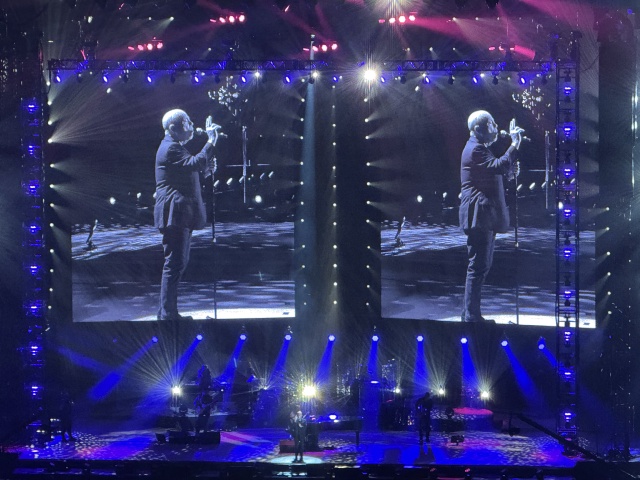 2024/10(October)/Billy-Joel-Sting-Concert-San-Antonio/640x480_2024-10-25-Billy-Joel-Sting-Concert-27.JPG
