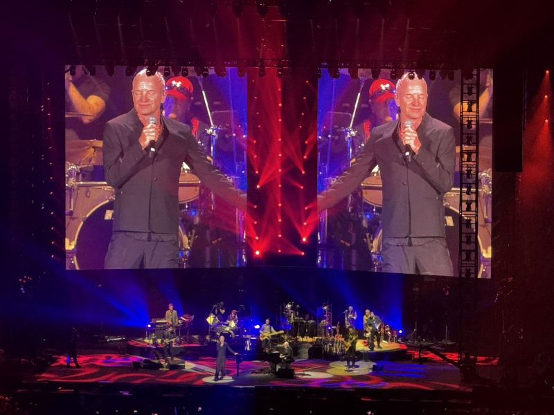 2024/10(October)/Billy-Joel-Sting-Concert-San-Antonio/800x600_2024-10-25-Billy-Joel-Sting-Concert-20.JPG