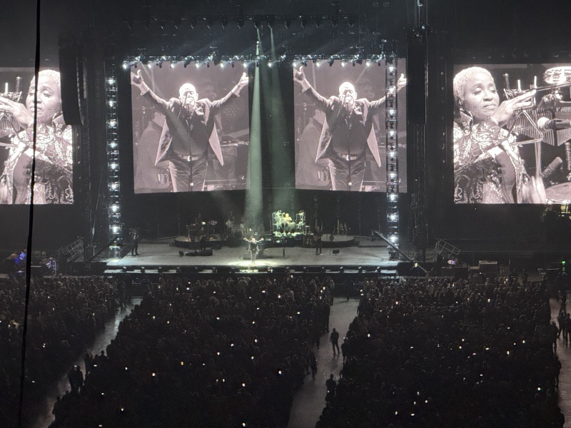 2024/10(October)/Billy-Joel-Sting-Concert-San-Antonio/800x600_2024-10-25-Billy-Joel-Sting-Concert-24.JPG