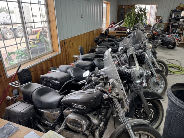 2024-10-28-South-Dakota-Pheasant-Hunting-01-Johns-Motorcycles.JPG