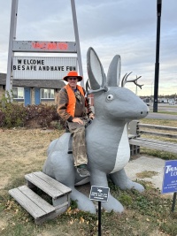 2024-10-30-South-Dakota-Pheasant-Hunting-19-Travis-jackalope.JPG