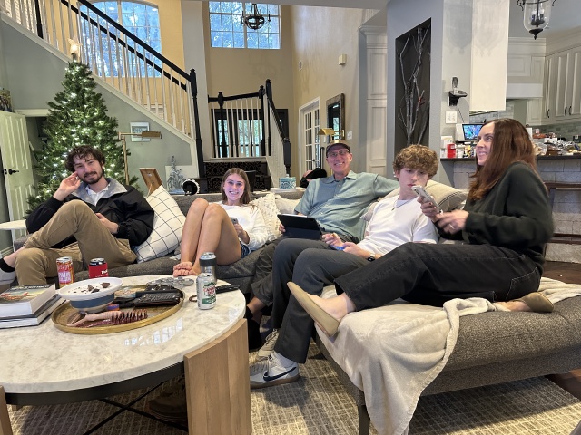 2024-11-28-Thanksgiving-03-Dax-Sydney-Travis-Ian-Heather.JPG