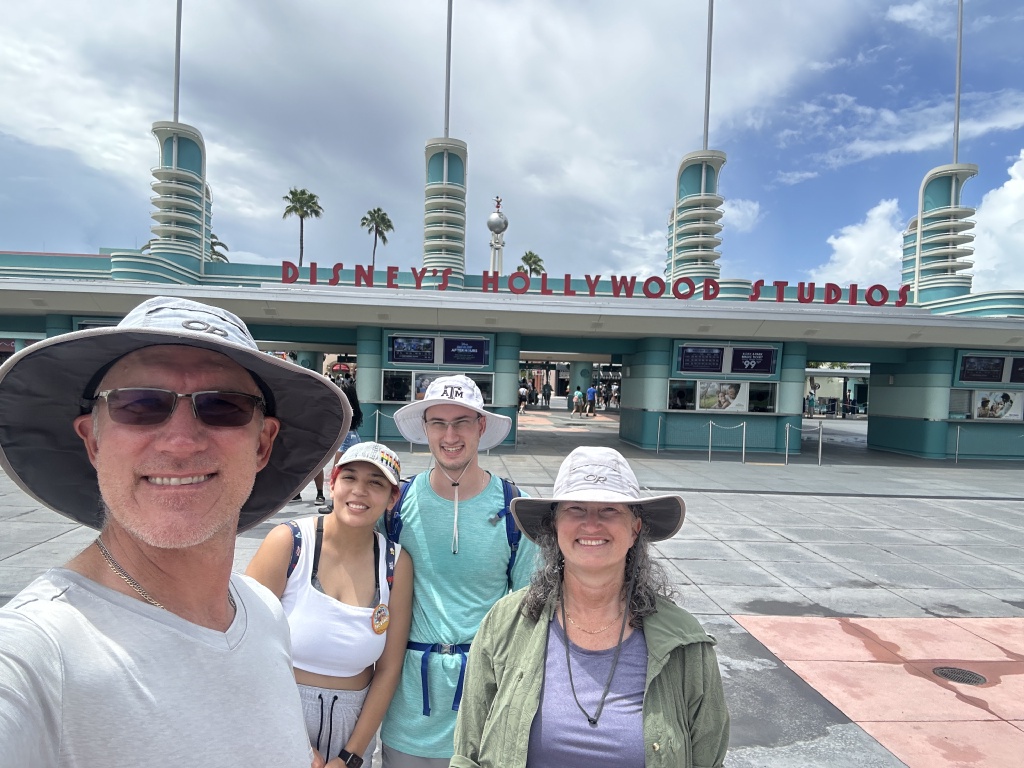2024-08-03-Disney-World-106-Travis-Bianca-Chance-Suzi-Hollywood-Studios-GOOD.JPG