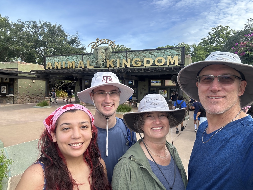 2024-08-04-Disney-World-137-Bianca-Chance-Suzi-Travis-GOOD.JPG