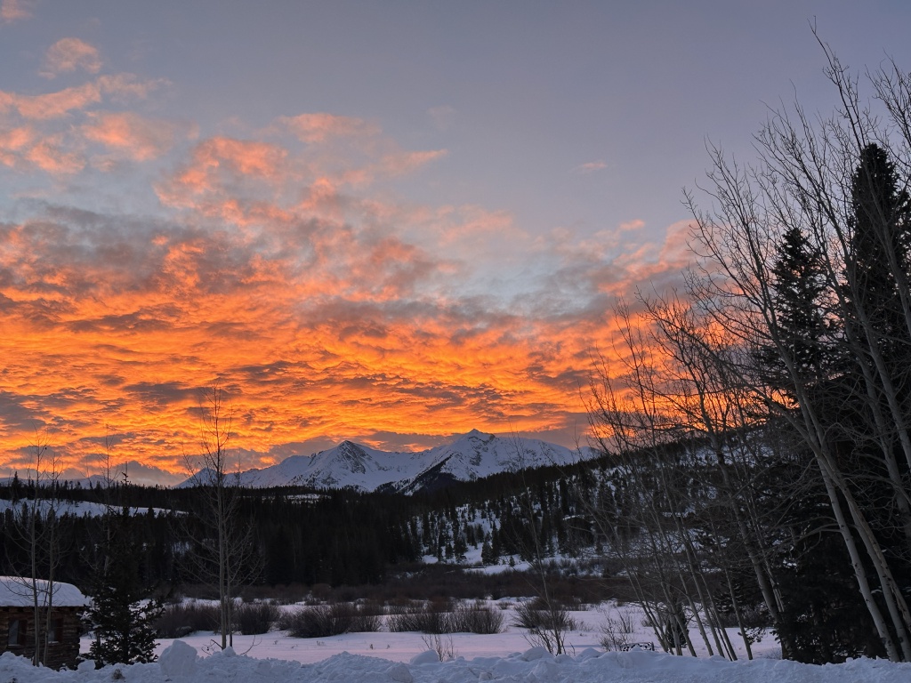 2025/01(January)/Colorado/1024x768_2025-01-10-Colorado-15-Sunset.JPG