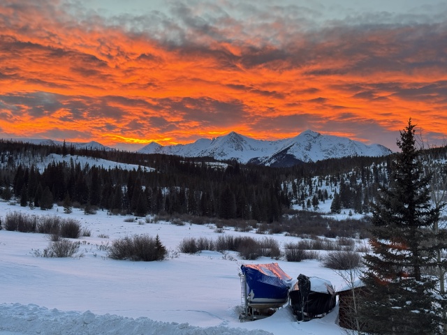 2025/01(January)/Colorado/640x480_2025-01-10-Colorado-17-Sunset.JPG