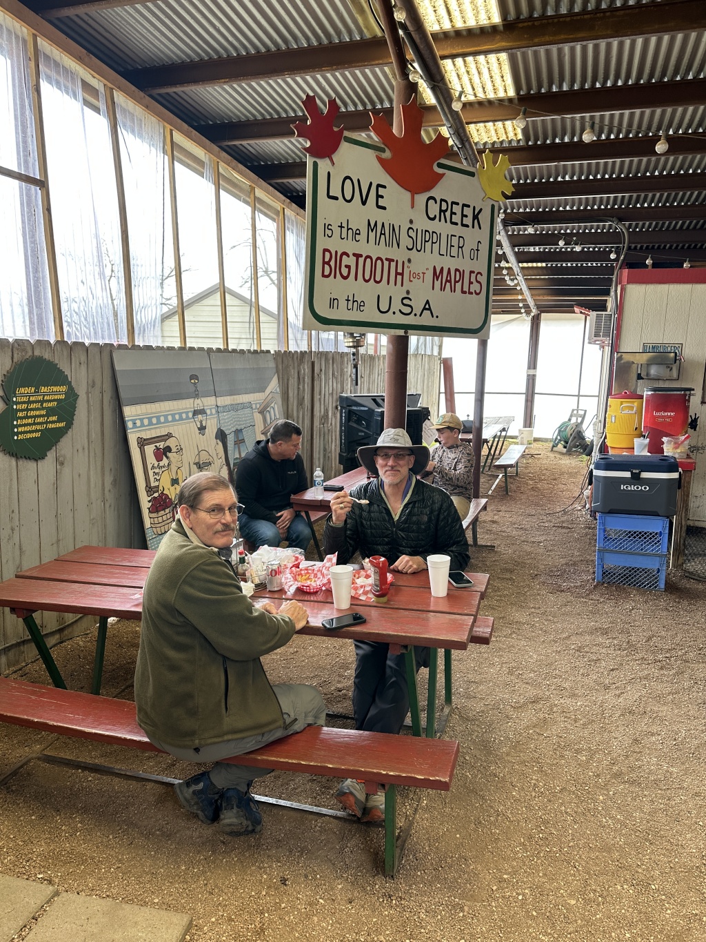 2025/02(February)/Camping-Lost-Maples/2025-02-15-Lost-Maples-1-Apple-Store-Carl-Travis.JPG