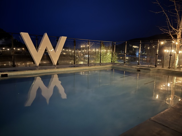 2025/03(March)/Colorado/640x480_2025-03-05-Colorado-05-Aspen-W-Pool.JPG