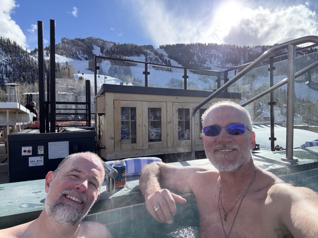 2025-03-05-Colorado-15-Aspen-Ren-Travis-W-Hot-Tub.JPG