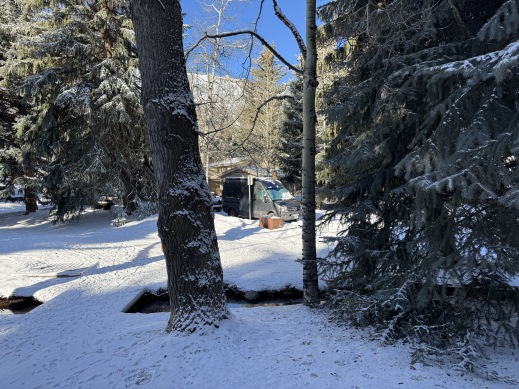 2025-03-05-Colorado-12-Aspen-Glory-Hole-Park-with-Van.JPG