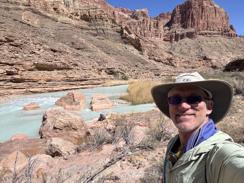 2025-03-19-Grand-Canyon-126-Little-Colorado-Confluence-CesarBobadilla-Travis.JPG