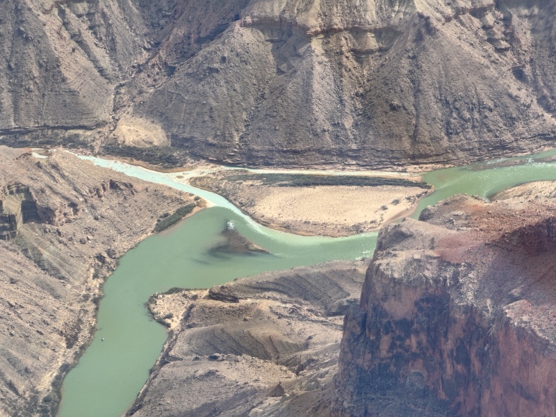 2025/03(March)/Grand-Canyon-Crew8787/800x600_2025-03-21-Grand-Canyon-200-Helicopter-Ride-Little-Colorado-Confluence.JPG