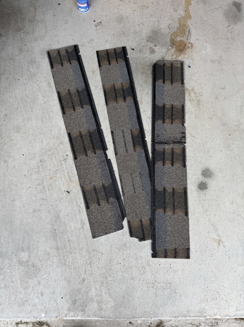2025/03(March)/Misc/800x600_2025-03-30-Shingle-Damage-1.JPG