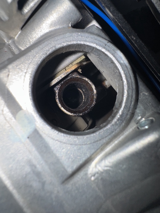 2025/04(April)/Sprinter-Esprar-Heater-Cleaning/640x480_2025-04-04-Sprinter-Esprar-Heater-Clean-7.JPG