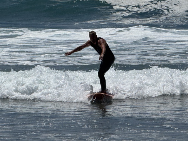 2025-04-12-Pescadero-MX-61-Beach-Justin-Surfing.JPG