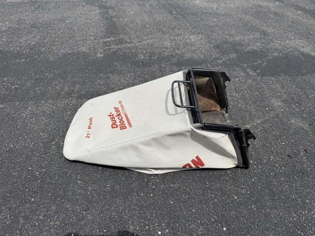 2025/05(May)/Colorado/640x480_2025-05-28-Colorado-34-Old-Push-Mower.JPG