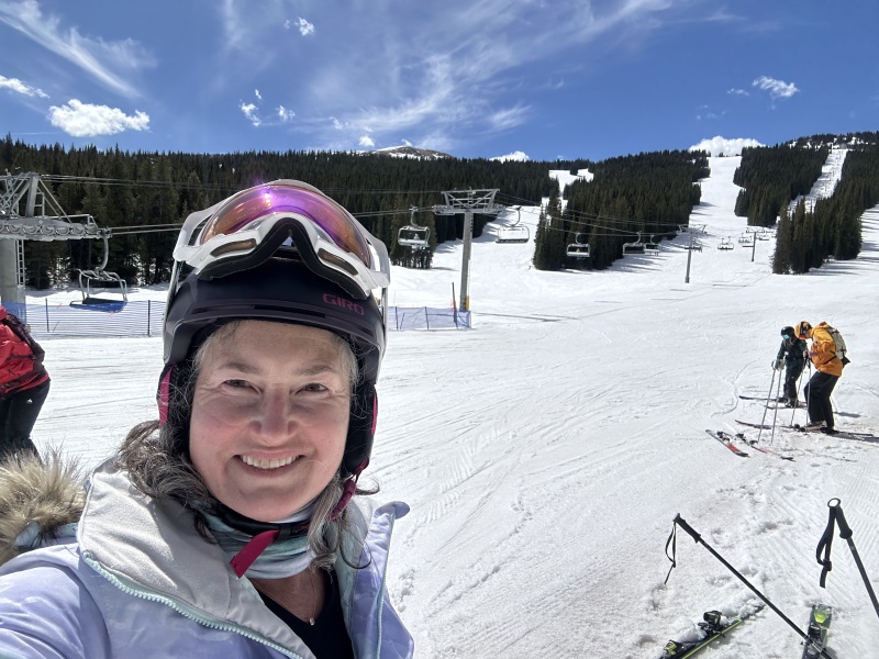 2025/05(May)/Colorado/800x600_2025-05-04-Colorado-06-Suzi.JPG