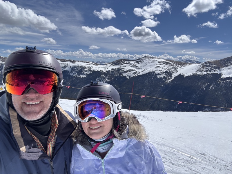 2025/05(May)/Colorado/800x600_2025-05-04-Colorado-06-Travis-Suzi.JPG