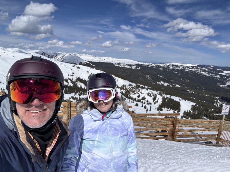 2025/05(May)/Colorado/800x600_2025-05-04-Colorado-09-Travis-Suzi.JPG