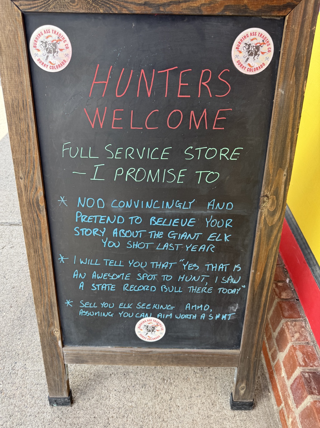 2025/05(May)/Ouray-Camping-Colorado/1024x768_2025-05-25-Colorado-66-Ouray-Hunters-Welcome-sign.JPG