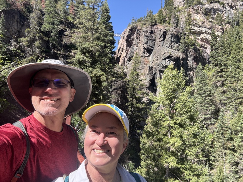 2025/05(May)/Ouray-Camping-Colorado/800x600_2025-05-25-Colorado-44-Ouray-Box-Canon-Travis-Suzi.JPG