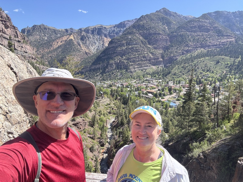2025/05(May)/Ouray-Camping-Colorado/800x600_2025-05-25-Colorado-49-Ouray-Box-Canon-Travis-Suzi.JPG