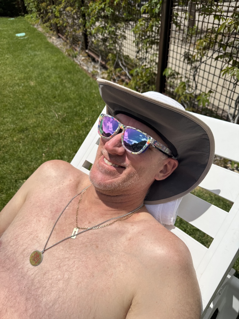 2025/05(May)/Ouray-Camping-Colorado/800x600_2025-05-25-Colorado-73-Ouray-Hot-Springs-Travis.JPG