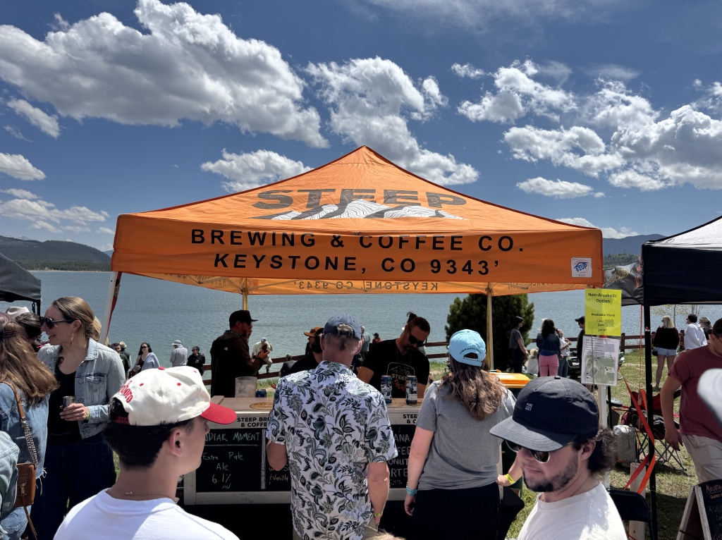 2025/06(June)/Colorado/1024x768_2025-06-07-Colorado-04-Beer-Festival.JPG