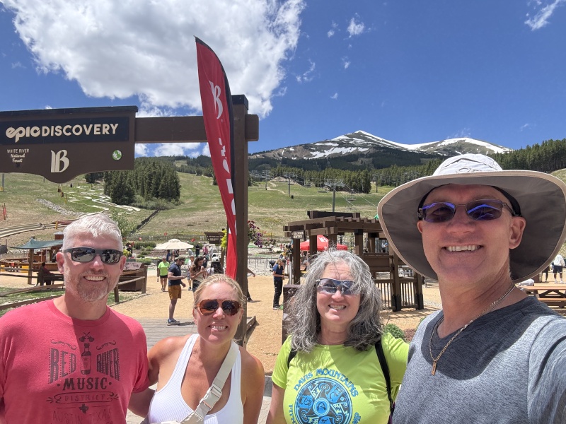 2025/06(June)/Colorado/800x600_2025-06-22-Colorado-01-Peak8-BillBusby-LiviaBusby-Suzi-Travis.JPG