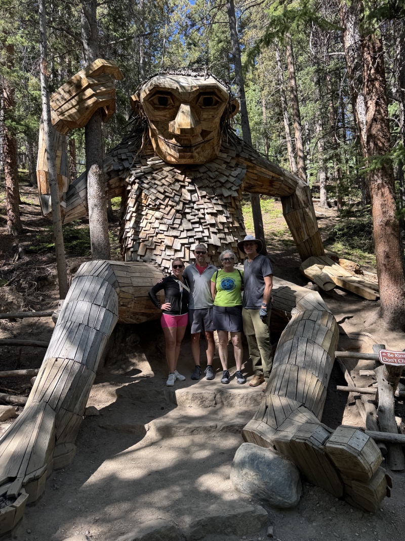 2025/06(June)/Colorado/800x600_2025-06-22-Colorado-34-Isak-Heartstone-LiviaBusby-BillBusby-Suzi-Travis.JPG
