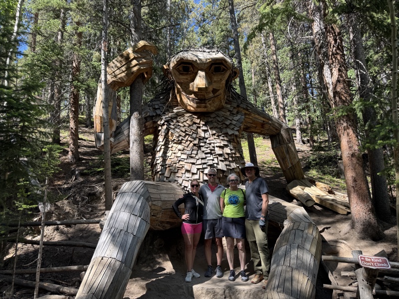 2025/06(June)/Colorado/800x600_2025-06-22-Colorado-35-Isak-Heartstone-LiviaBusby-BillBusby-Suzi-Travis.JPG