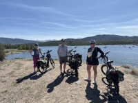 2025-06-21-Colorado-16-Suzi-BillBusby-LiviaBusby.JPG
