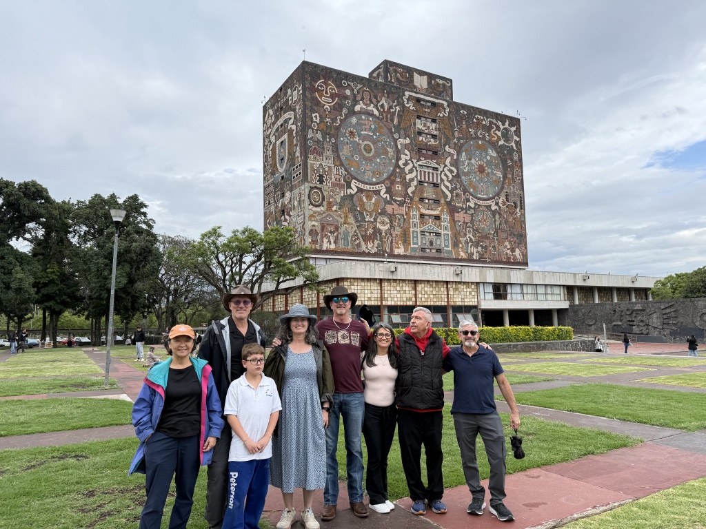 2025/06(June)/Tequila-Mexico-City-with-Seeleys/1024x768_2025-06-18-Mexico-296-University-Tina-Travis-Suzi-Mike-Graciela-family-Dan.JPEG