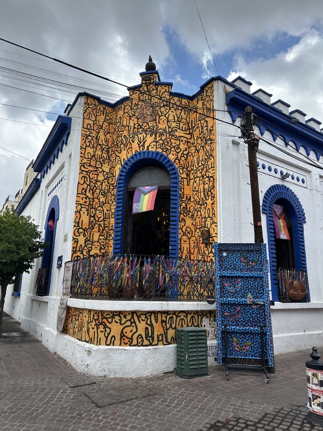 2025/06(June)/Tequila-Mexico-City-with-Seeleys/640x480_2025-06-15-Mexico-128-Tlaquepaque.JPG