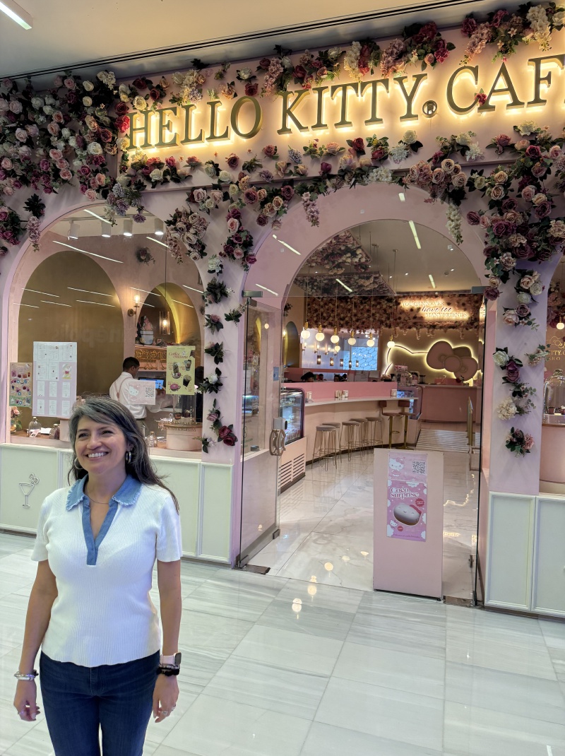 2025-06-17-Mexico-197-HelloKitty-Graciela.JPG