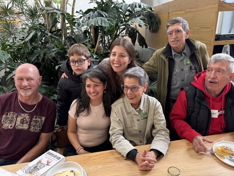 2025-06-18-Mexico-288-Nube7-Mike-Graciela-family.JPG