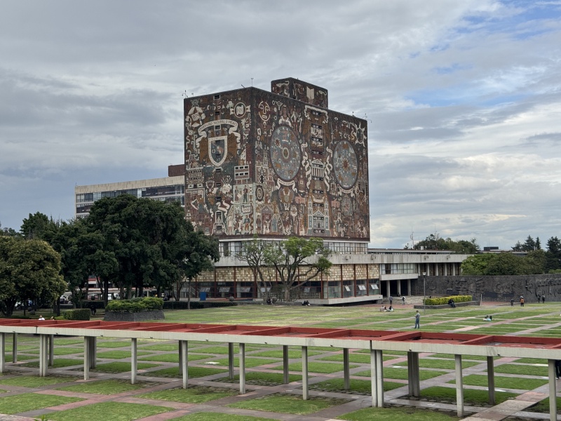 2025-06-18-Mexico-293-University.JPG