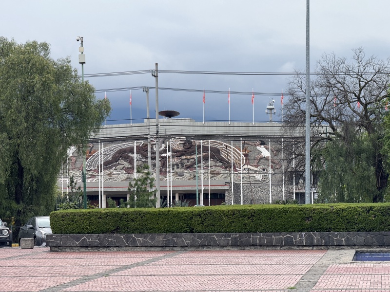 2025/06(June)/Tequila-Mexico-City-with-Seeleys/800x600_2025-06-18-Mexico-295-Olympic-Stadium.JPG