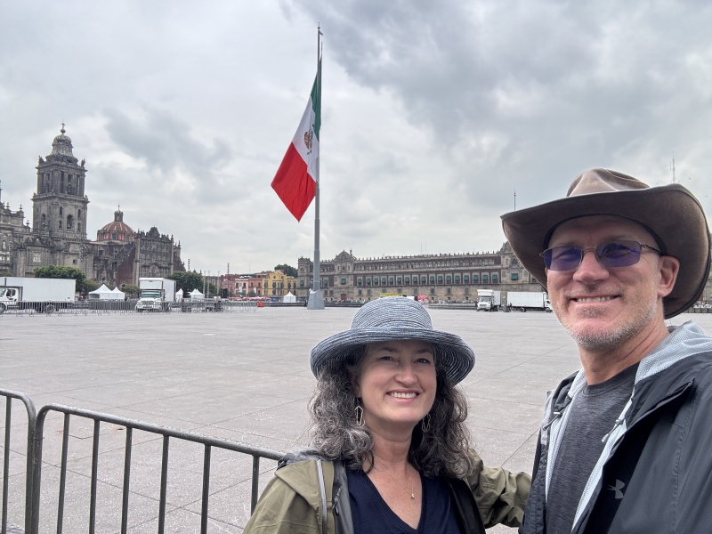 2025-06-19-Mexico-346-City-Square-Suzi-Travis-GOOD.JPG