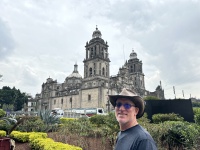 2025-06-19-Mexico-353-City-Square-Travis.JPG